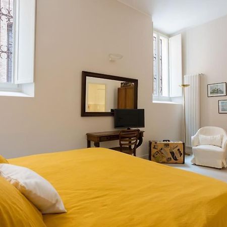 Palazzo Sabbioni Appartamento Lusso Due Camere Soggiorno Cucina Ferrara Esterno foto