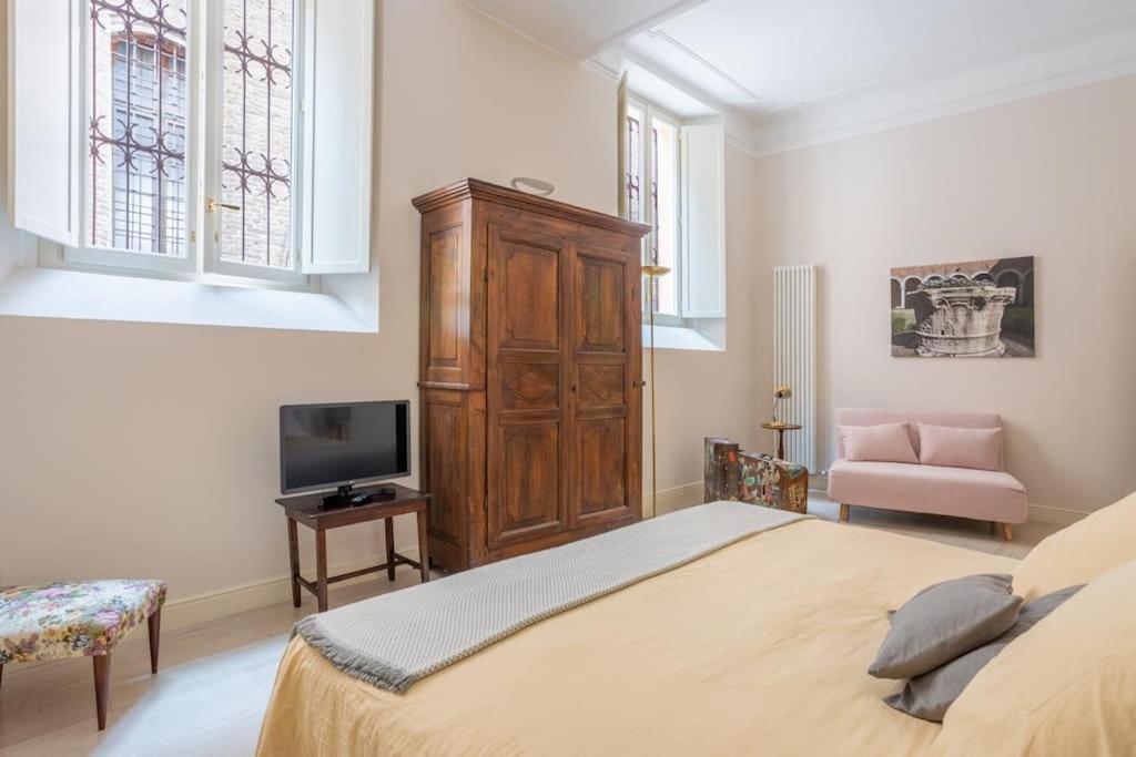 Palazzo Sabbioni Appartamento Lusso Due Camere Soggiorno Cucina Ferrara Esterno foto