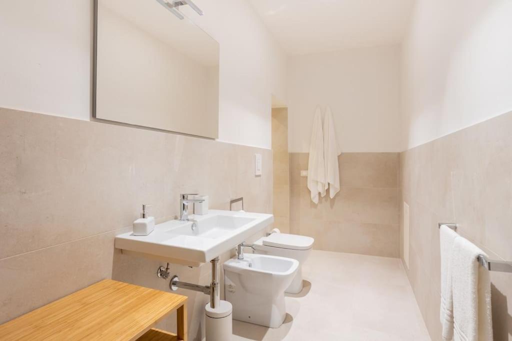 Palazzo Sabbioni Appartamento Lusso Due Camere Soggiorno Cucina Ferrara Esterno foto